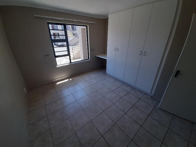To Let 2 Bedroom Property for Rent in Burgundy Estate Western Cape